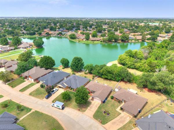 7117 NW 102nd ST, Oklahoma City, OK 73162