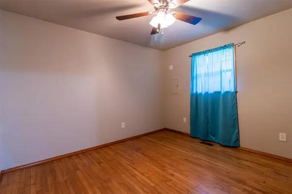 912 Birch ST, Wellston, OK 74881