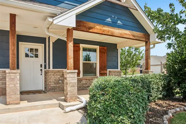 18700 Big Cedar WAY, Edmond, OK 73012