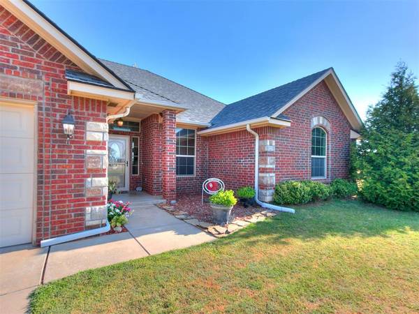 2008 County Road 1199, Tuttle, OK 73089