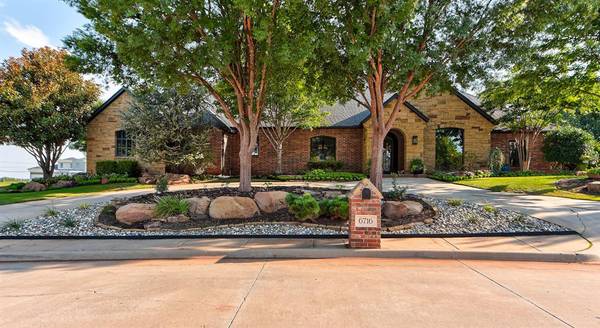 6716 Oak View RD, Edmond, OK 73025