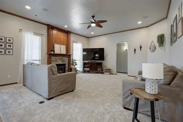 300 SW 173rd ST, Oklahoma City, OK 73170