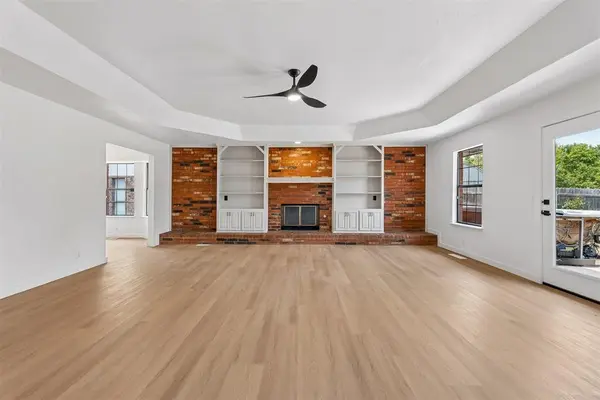 1617 Shadow CT, Edmond, OK 73013