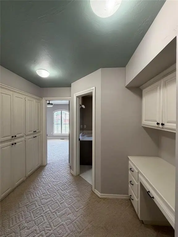 704 Colony DR, Edmond, OK 73003