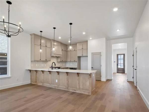 7913 NW 163rd ST, Edmond, OK 73013