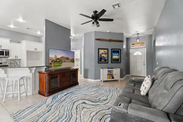 840 Carol Ann PL, Moore, OK 73160