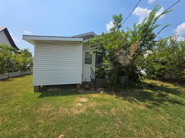 423 N Roosevelt AVE, Shawnee, OK 74801