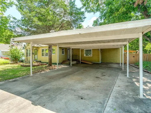 1006 W Eufaula ST, Norman, OK 73069