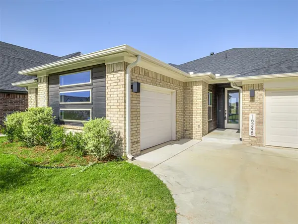 16248 S 89th AVE, Bixby, OK 74008