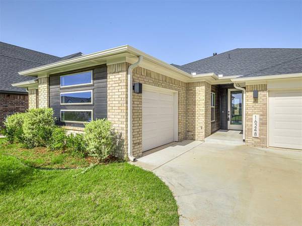 16248 S 89th AVE, Bixby, OK 74008