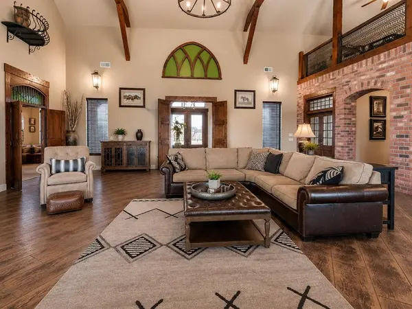 5400 N Piedmont RD, Piedmont, OK 73078