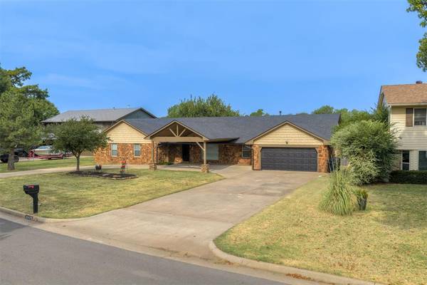 10405 Ski DR, Oklahoma City, OK 73162