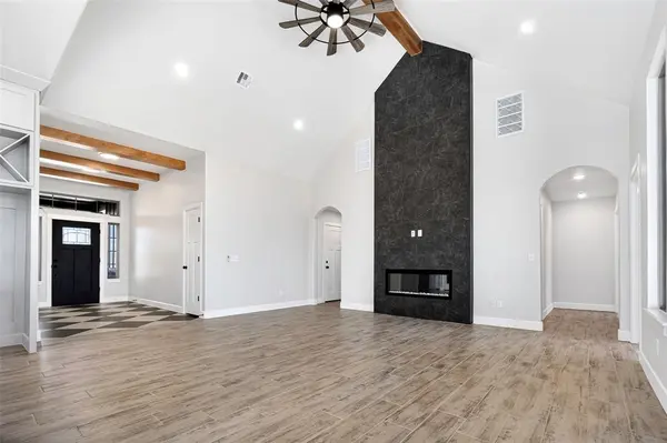 10349 SW 49th ST, Mustang, OK 73064