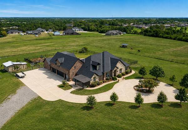 298 N Aspen DR, Blanchard, OK 73010
