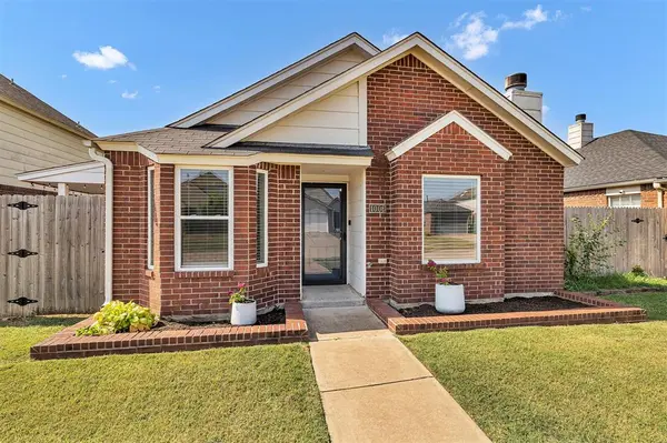 1006 SW 22nd ST, Moore, OK 73160