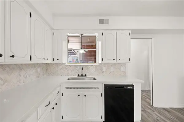 141 W Silver Meadow DR, Midwest City, OK 73110
