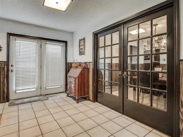 36851 EW 111 RD, Okemah, OK 74859