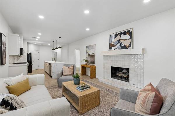 525 NW 27th ST, Oklahoma City, OK 73103
