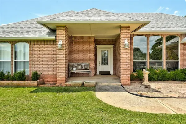 3112 Pelican WAY, Blanchard, OK 73010