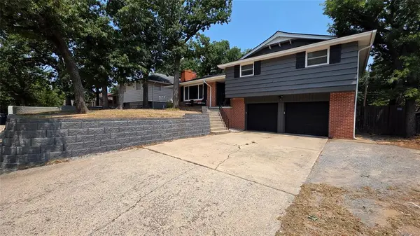 2716 N Donald AVE, Oklahoma City, OK 73127