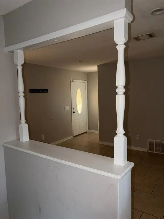 3601 Parkwoods LN, Oklahoma City, OK 73110