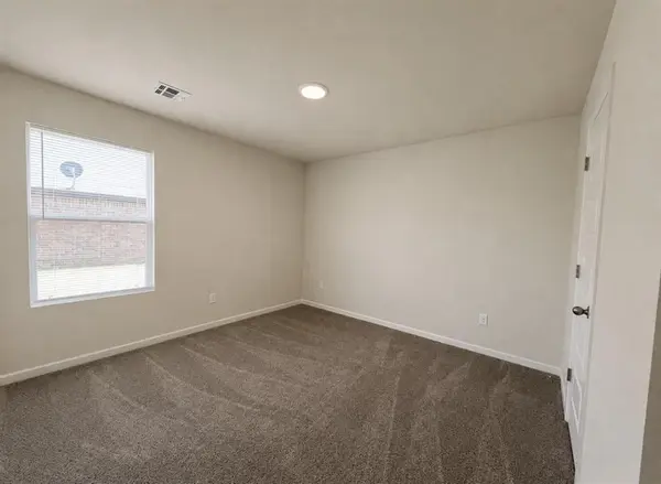 2512 Kathleens XING, Yukon, OK 73099