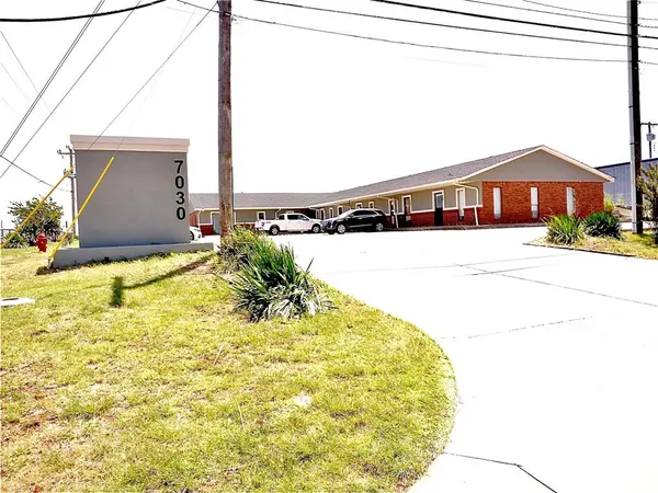 7030 W Wilshire BLVD, Oklahoma City, OK 73132