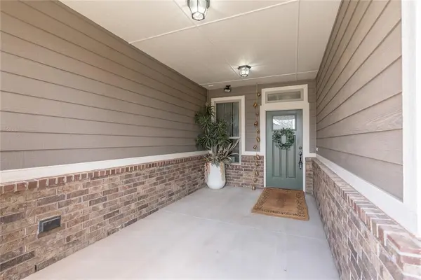 13221 SW 6th ST, Yukon, OK 73099