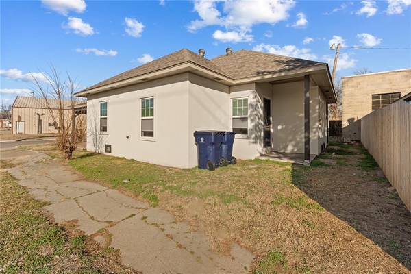 1326 NW 6th ST #1326 and 1328, Oklahoma City, OK 73106