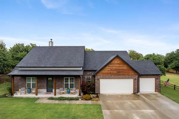 2405 Gina CT, Guthrie, OK 73044