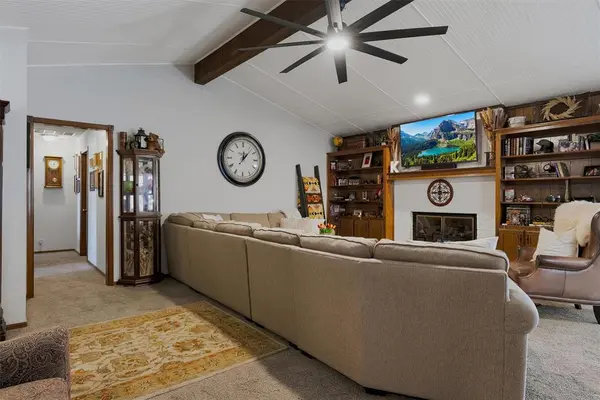 1608 N Green Leaf CIR, Edmond, OK 73013