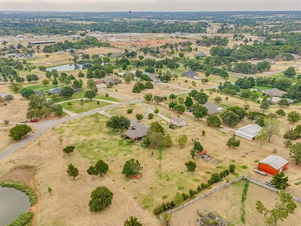 413 Summer Oaks DR, Blanchard, OK 73010