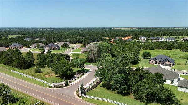 8320 Wren WAY, Guthrie, OK 73044