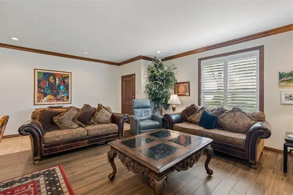 900 Carfax RD, Edmond, OK 73034