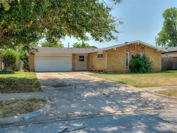 8900 S Hillcrest DR, Oklahoma City, OK 73159