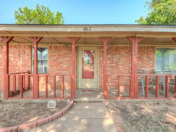 602 High ST, Ninnekah, OK 73067
