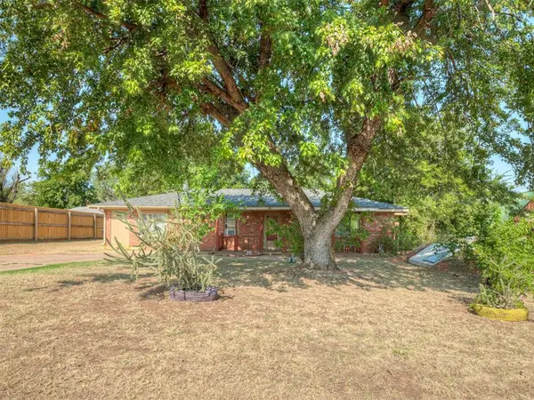 602 High ST, Ninnekah, OK 73067