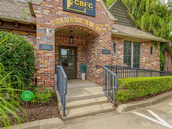 2232 Bridgeview BLVD, Edmond, OK 73003