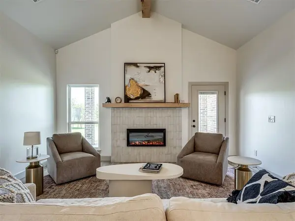 12509 Dolche Vita DR, Yukon, OK 73099