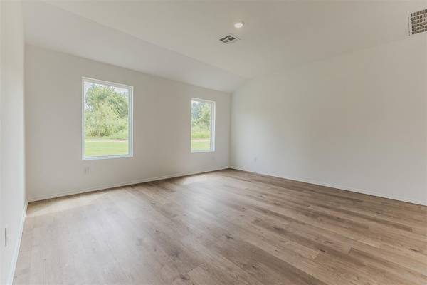 16301 Lovers LN, Piedmont, OK 73078