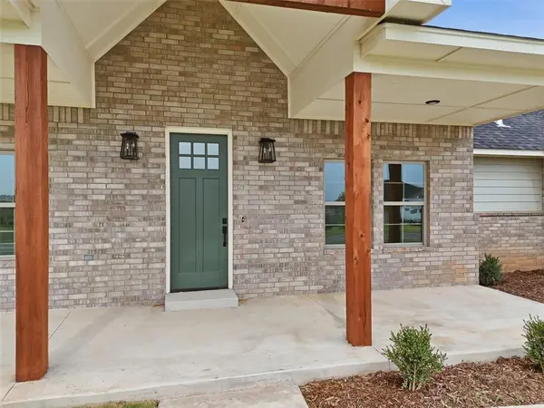 9027 Avington WAY, Guthrie, OK 73044