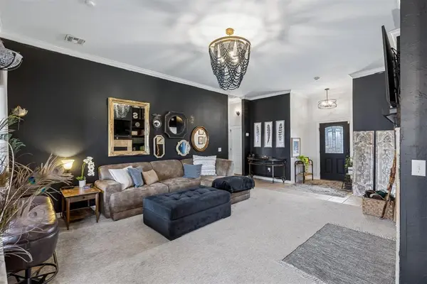 12204 Heathfield LN, Oklahoma City, OK 73173