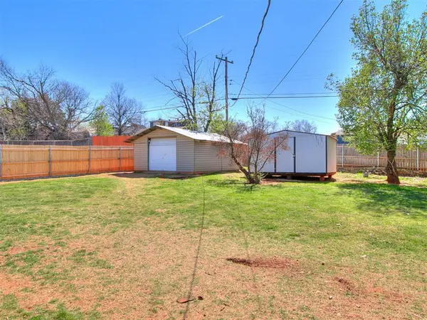800 NW 49th ST, Oklahoma City, OK 73118