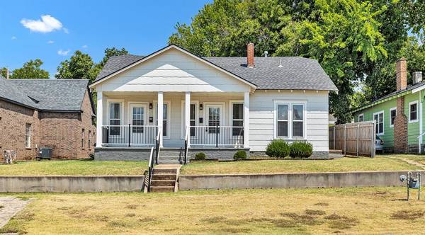 711 S Barker AVE, El Reno, OK 73036