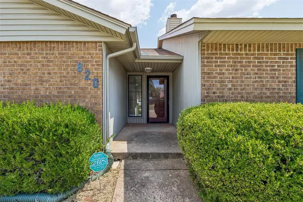 820 NW 137th ST, Edmond, OK 73013