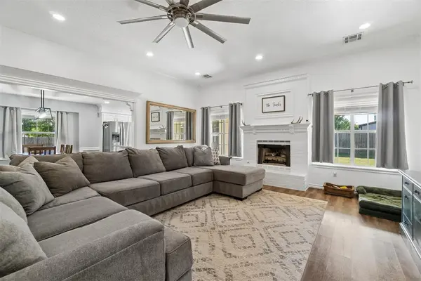 907 Ruby LN, Oklahoma City, OK 73130