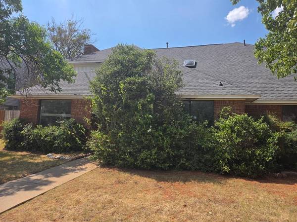 12013 Shady Trail LN, Oklahoma City, OK 73120
