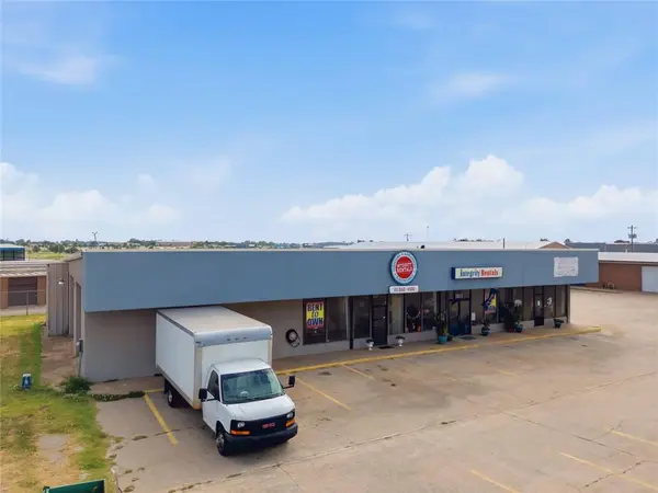 1611 E Us Highway 66 HWY, El Reno, OK 73036