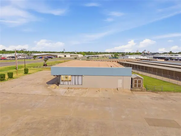 1611 E Us Highway 66 HWY, El Reno, OK 73036