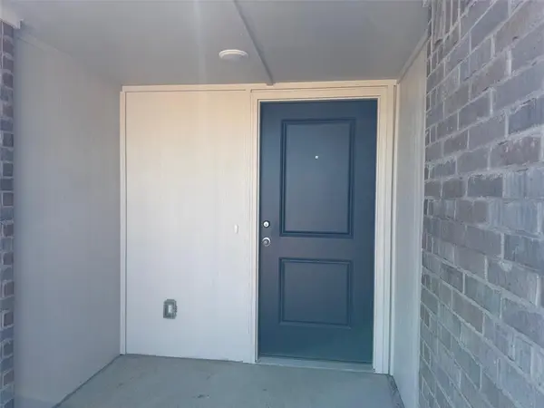 921 Hazy Brook CIR, Chickasha, OK 73018